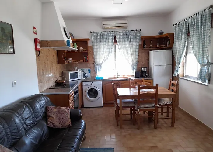 Belamandil Garden ,Family Holidays ,Caminho Do Torrejao Olhao